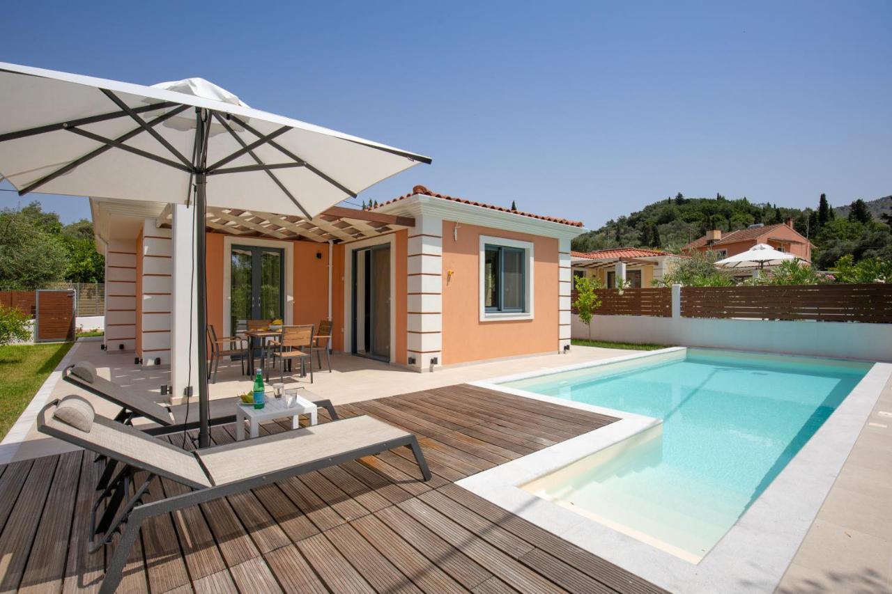 Perithia Suites Bagian luar foto